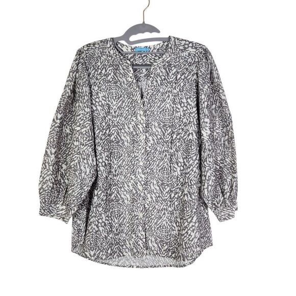 J. McLaughlin Tops - J. McLAUGHLIN Top Womens Medium Gray Silk Blend Split Neck 3/4 Balloon Sleeve